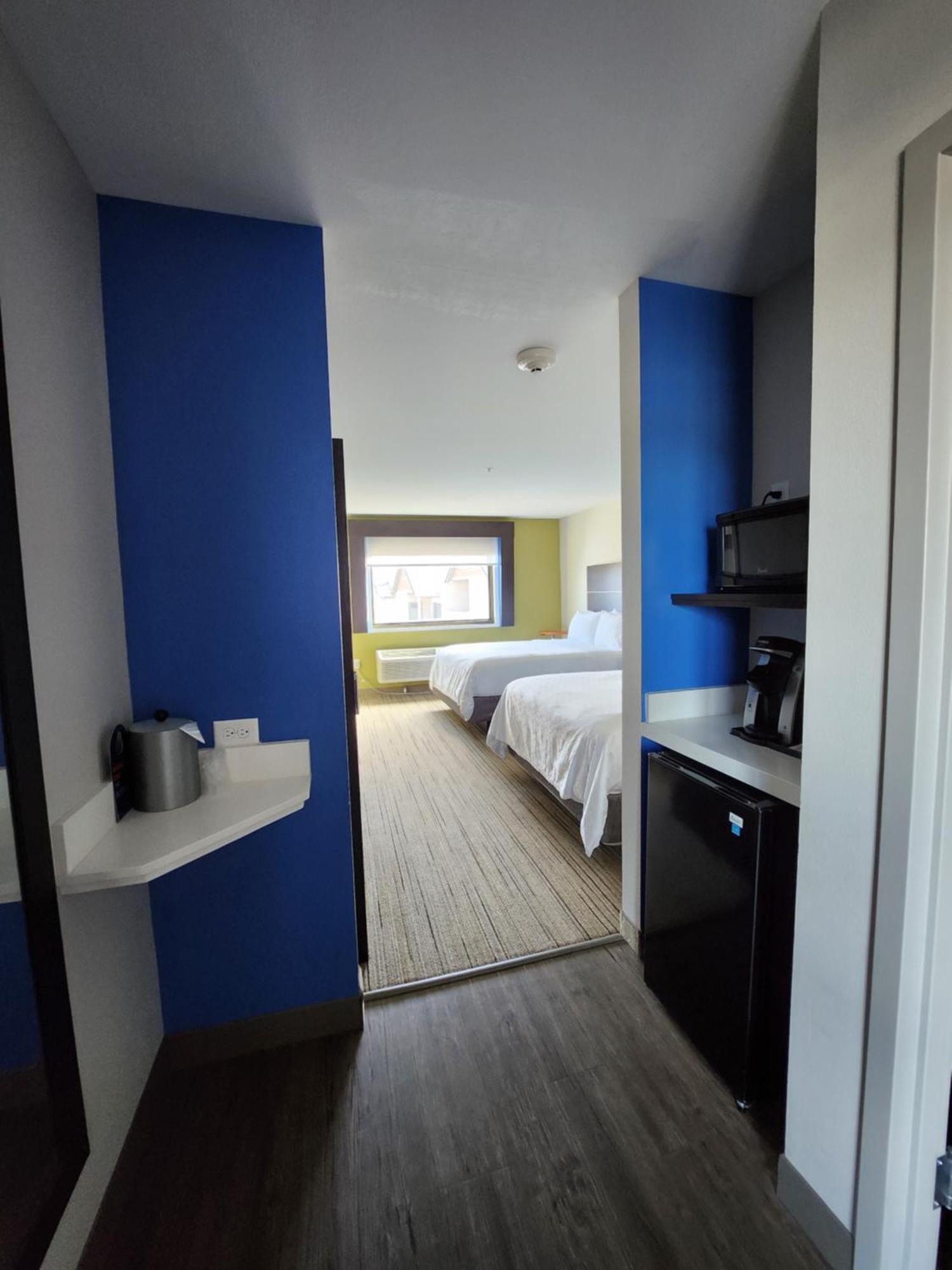 Holiday Inn Express & Suites - Camas By Ihg Exterior foto