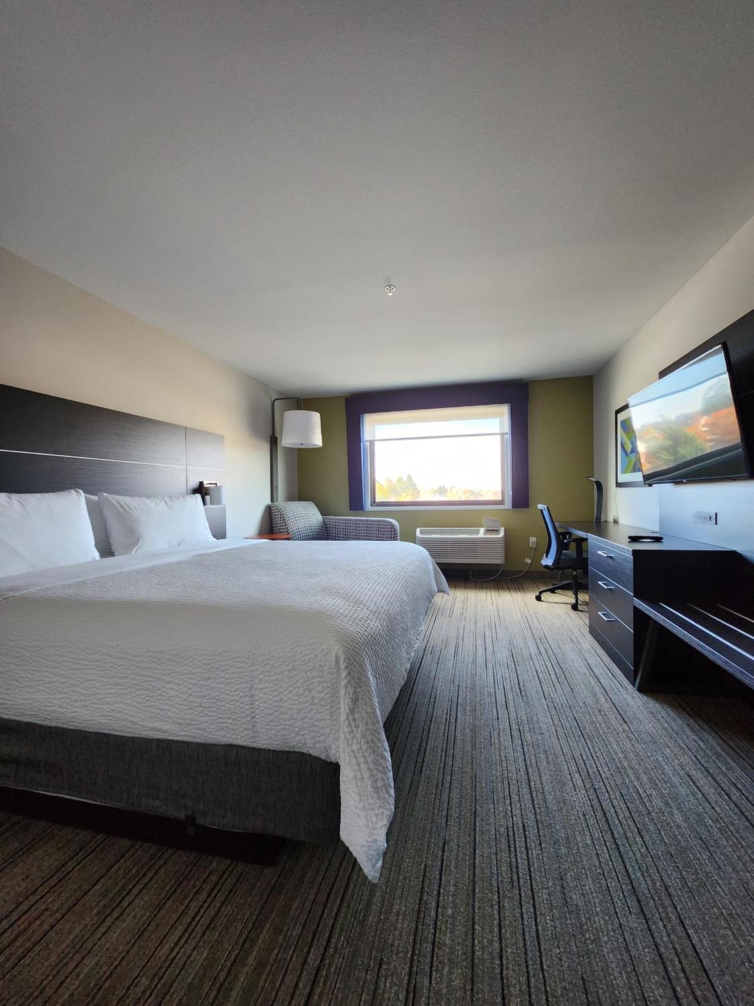 Holiday Inn Express & Suites - Camas By Ihg Exterior foto